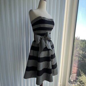 Betsey Johnson Plaid Dress - Size 2! Strapless A-Line, Tulle Layer